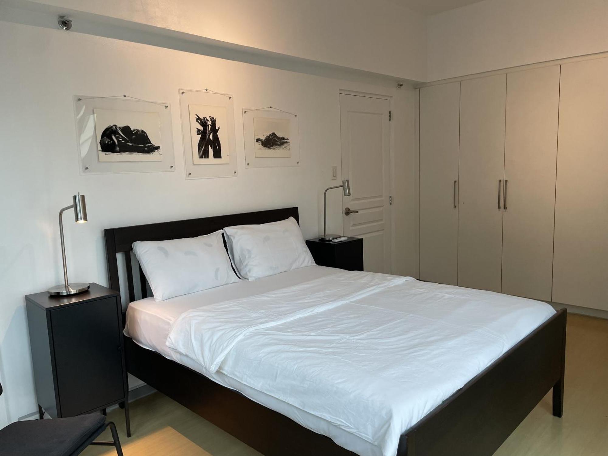 Prime Avant Bgc Location Apartments By Ph Staycation 마닐라 외부 사진