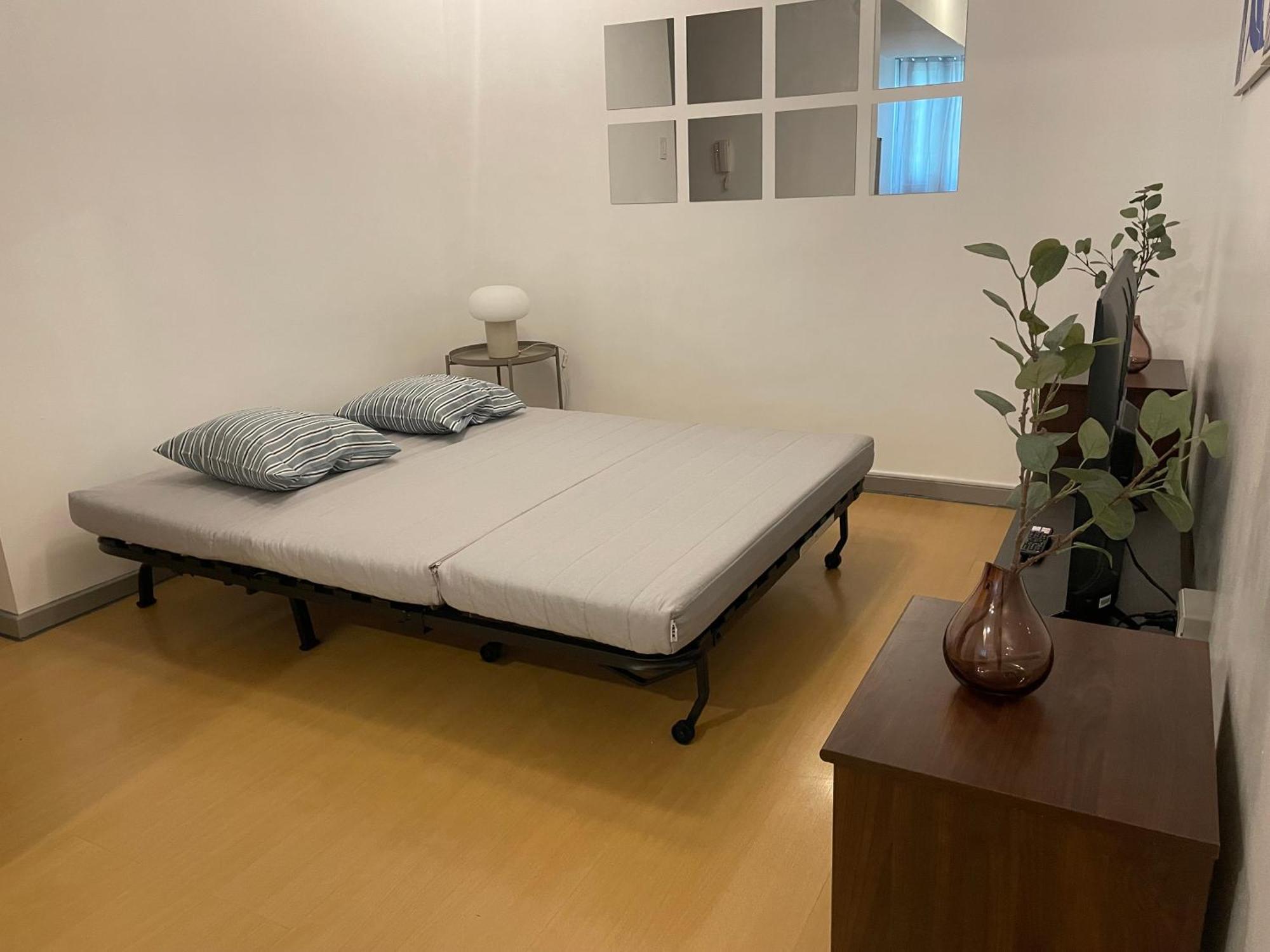 Prime Avant Bgc Location Apartments By Ph Staycation 마닐라 외부 사진